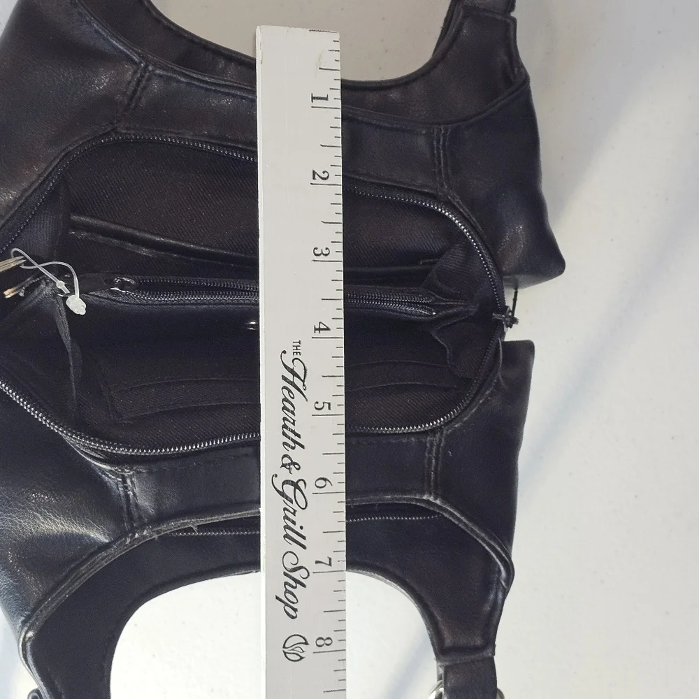 Kounty Black Leather Shoulder Bag - Picture 9 of 16